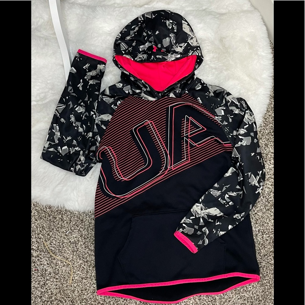 Under Armour sweatshirt